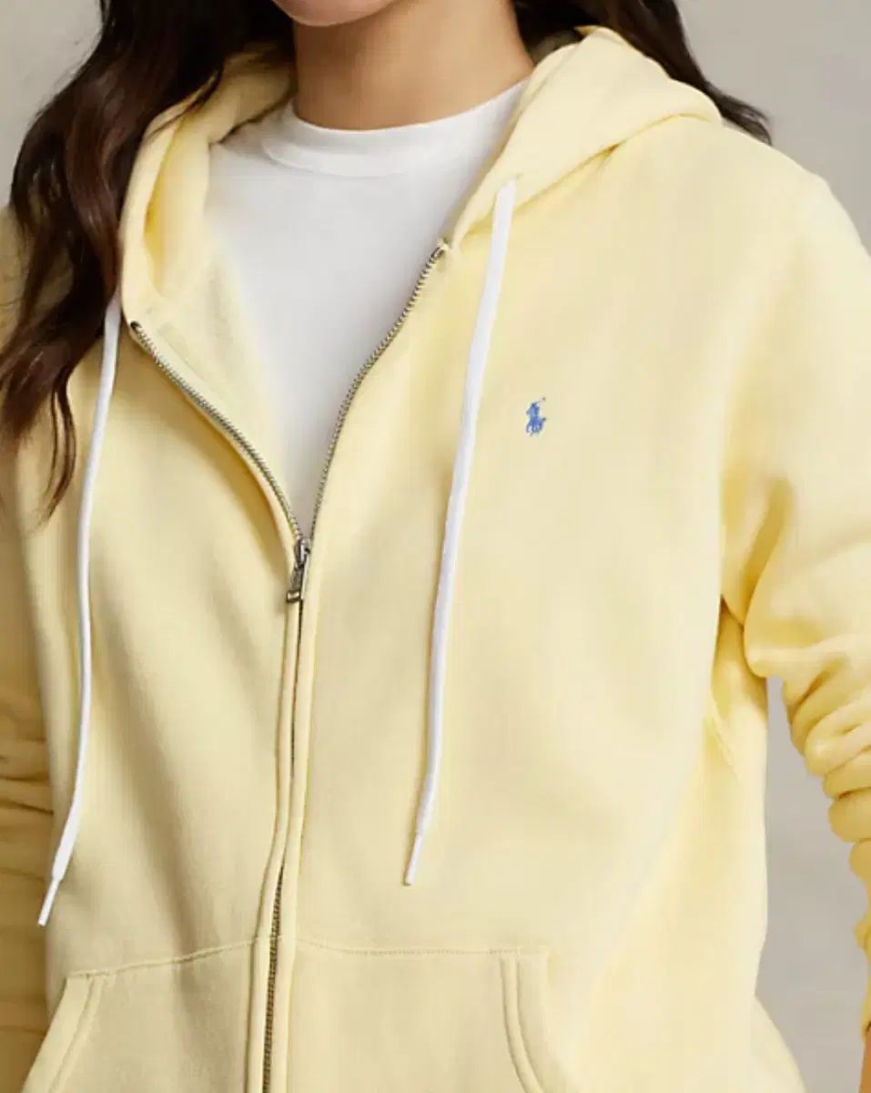 ポロ ジップアップパーカー フード付き レモンカラー