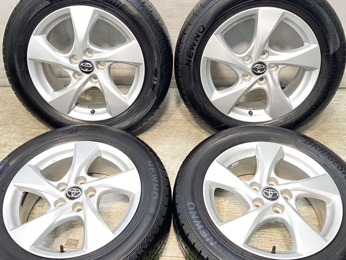 215/60R17 ブリヂストン NEWNO トヨタ純正 17x6.5 45 114.3-5穴 中古 