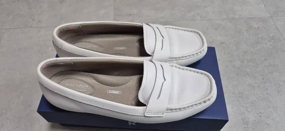 【限定Sale】即納！ロックポートシューズ 上履き