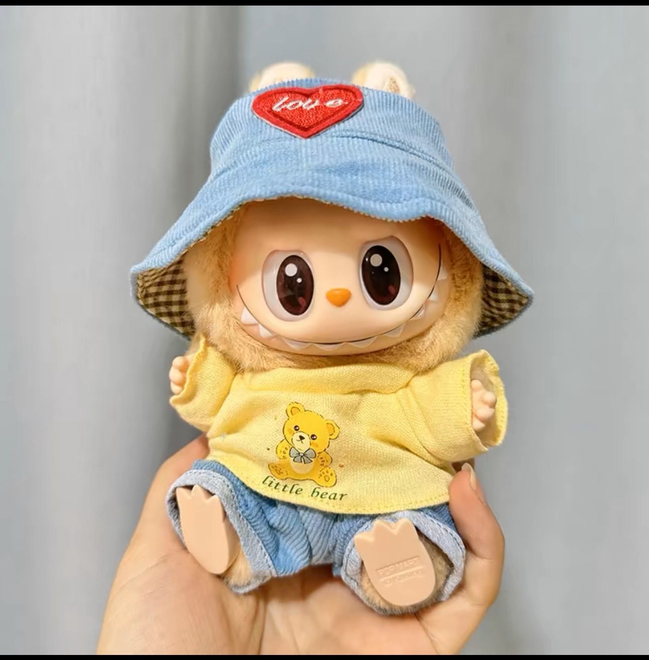 17cm Labubu  Idol Dolls Clothes Cute Hoodie Mini Plush Doll Sitting Party Outfit Fashion