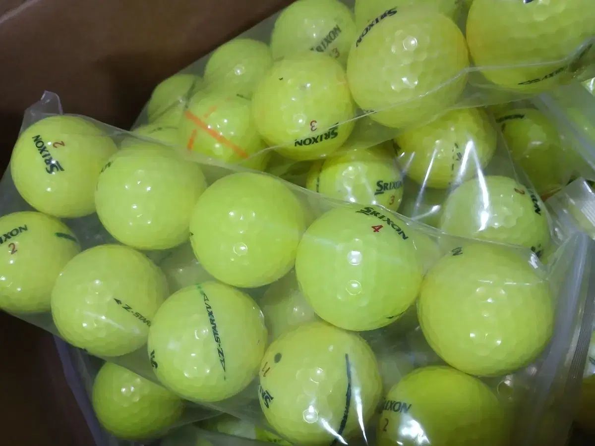 サングラス SRIXON スリクソン ロストボール 高弾性蛍光カラー xv 4ps50 スポーン 5 パック 7 のみ 勝ちました