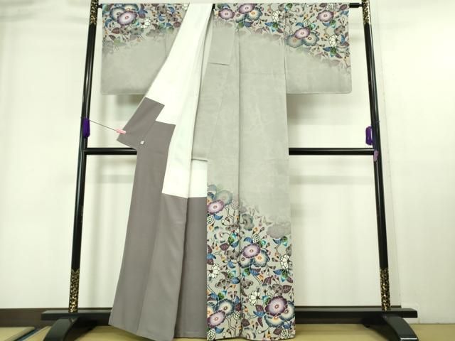 平和屋本店□最高級 城間栄順 本場琉球紅型 訪問着 花唐草文 暈し染め  