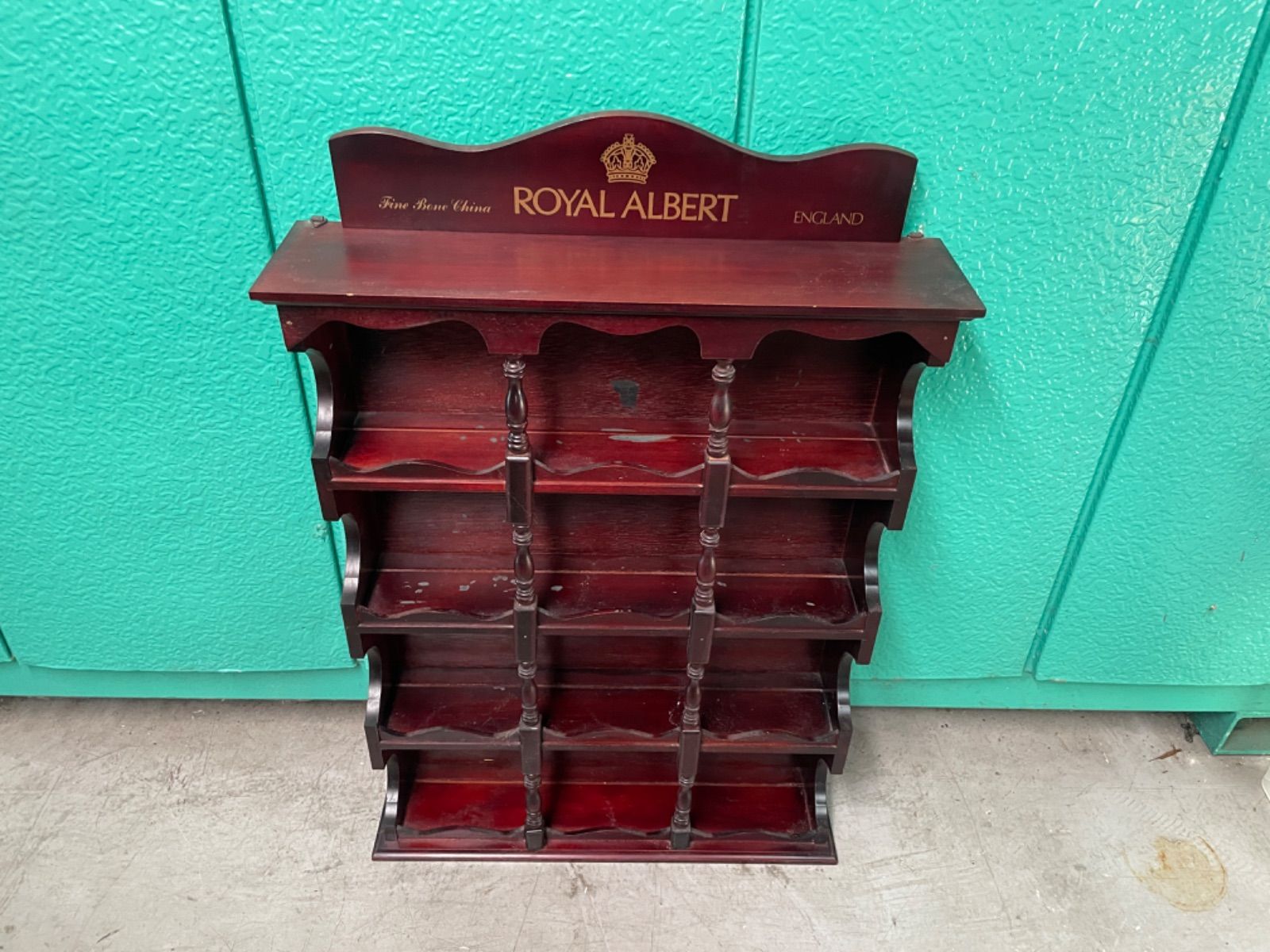   ロイヤルアルバート　vintage カップボード　棚 Royal Albert ロイヤルアルバート vintage カップボード 棚