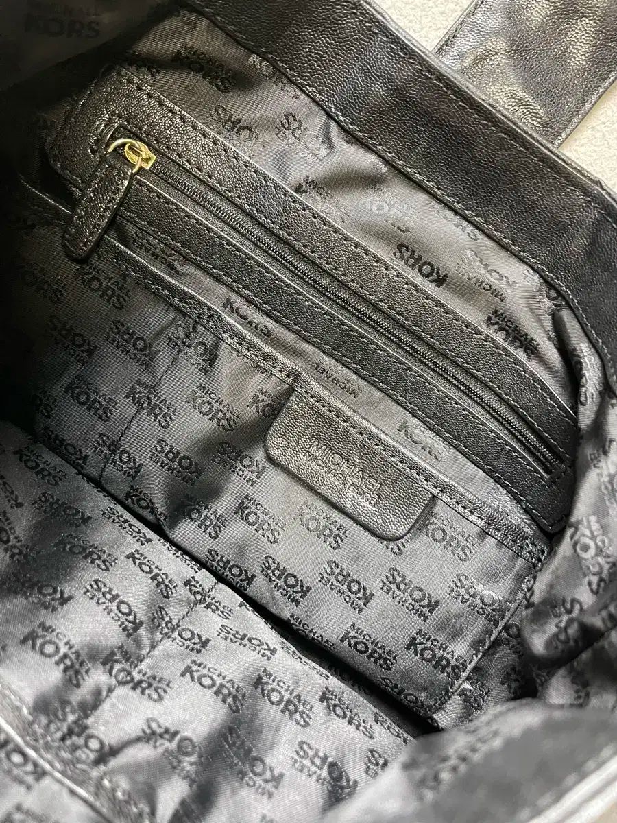 KORS