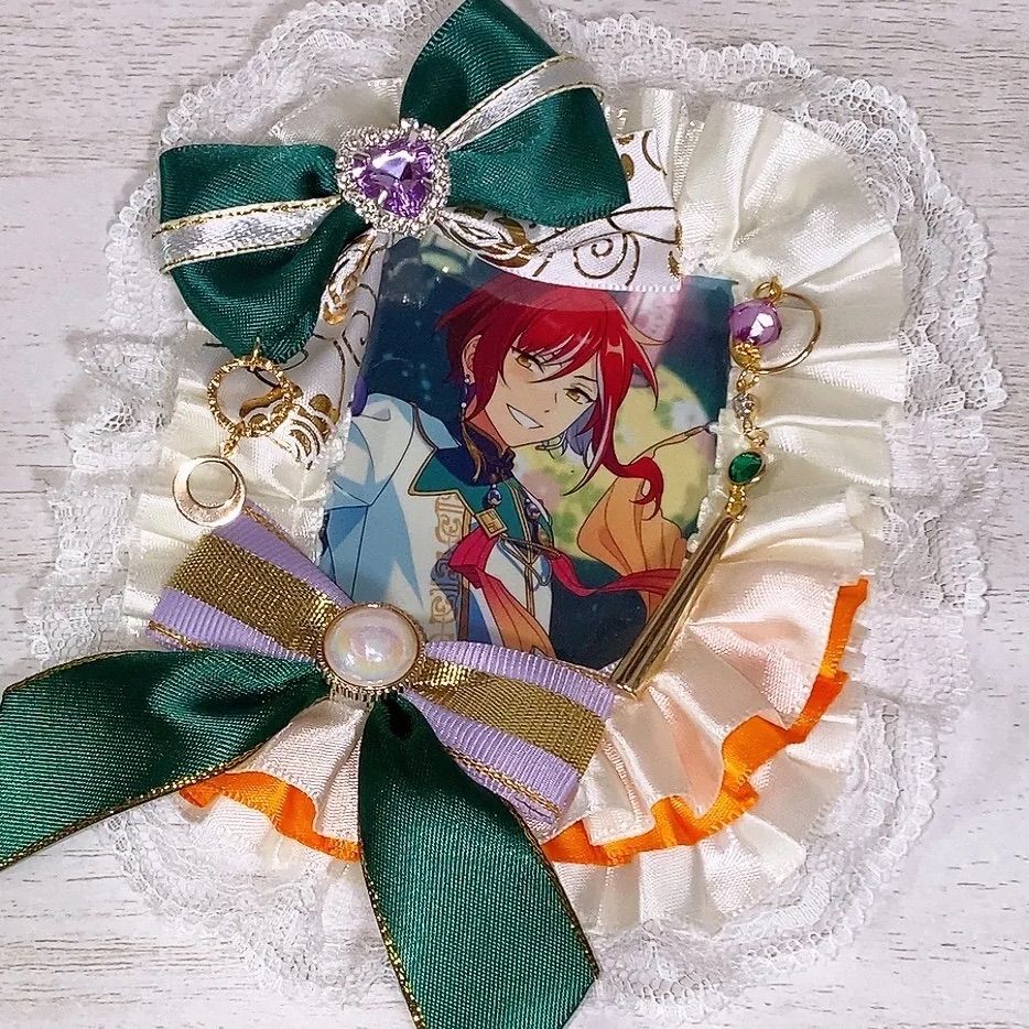 トレカケース 痛ロゼット 硬質ケースデコ 白 緑 紫 トレカケースデコ