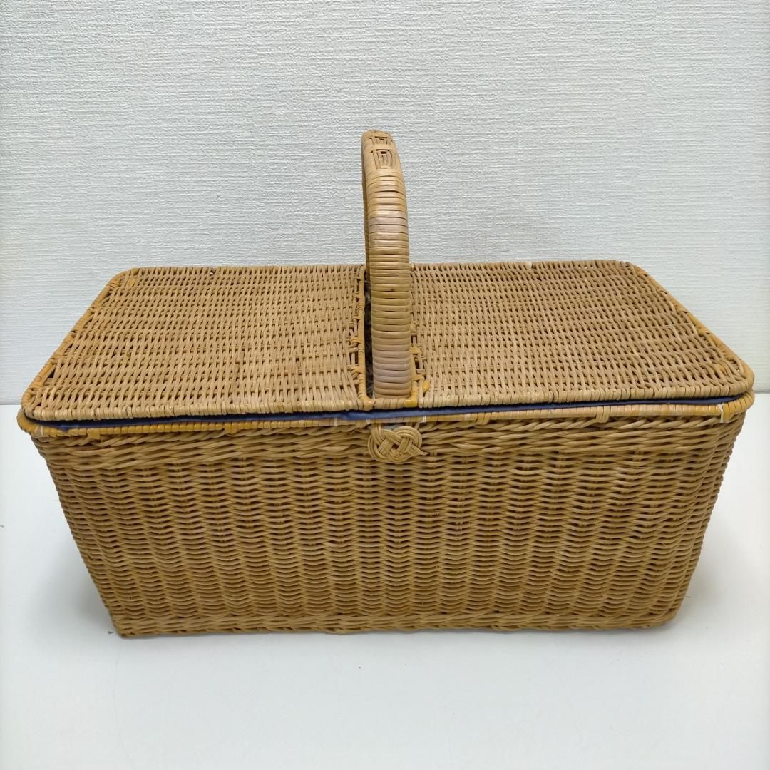 人気】ローラアシュレイ ラタンカゴ かご バスケット 収容 大きいかご