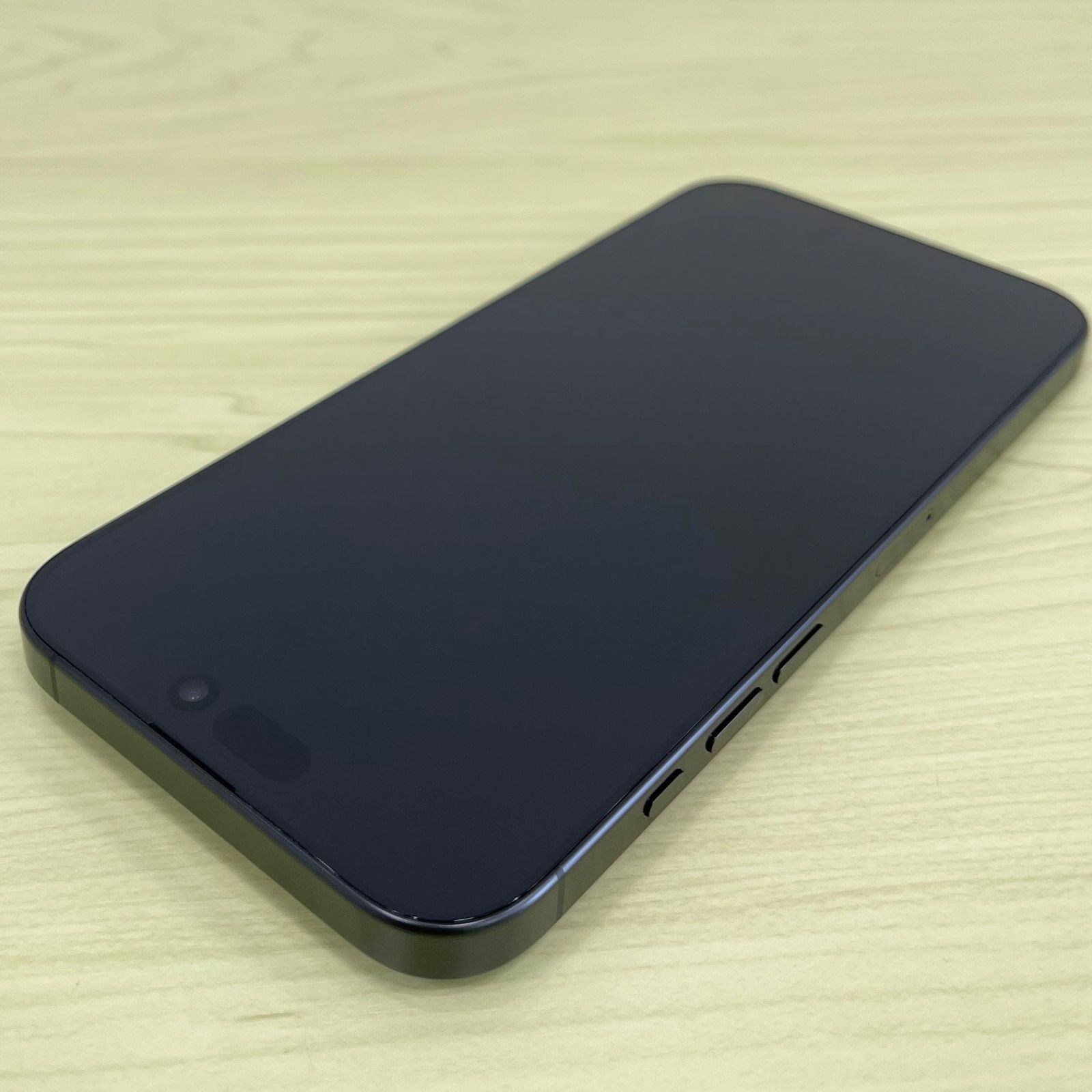 iPhone16ProMax 1tb ブラックチタニウム 台数限定アップル(Apple
