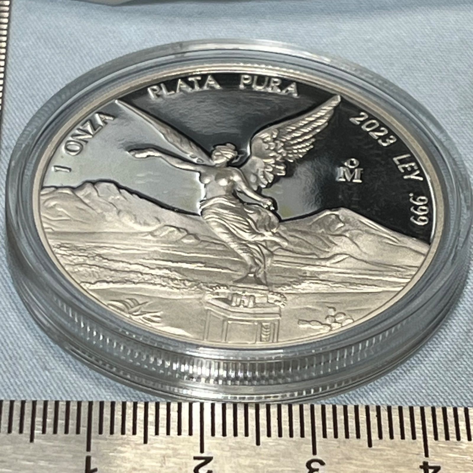 銀貨 メキシコ リベルタッド 1オンス銀貨 プルーフ 自由の女神と火山の輝き 290