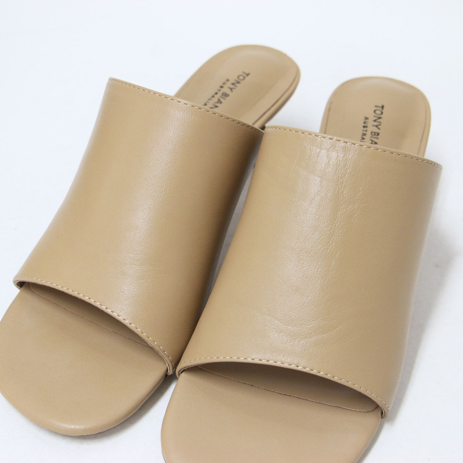 TONY BIANCO トニービアンコ サンダル ミュール ベージュ 7(24.0cm) 23