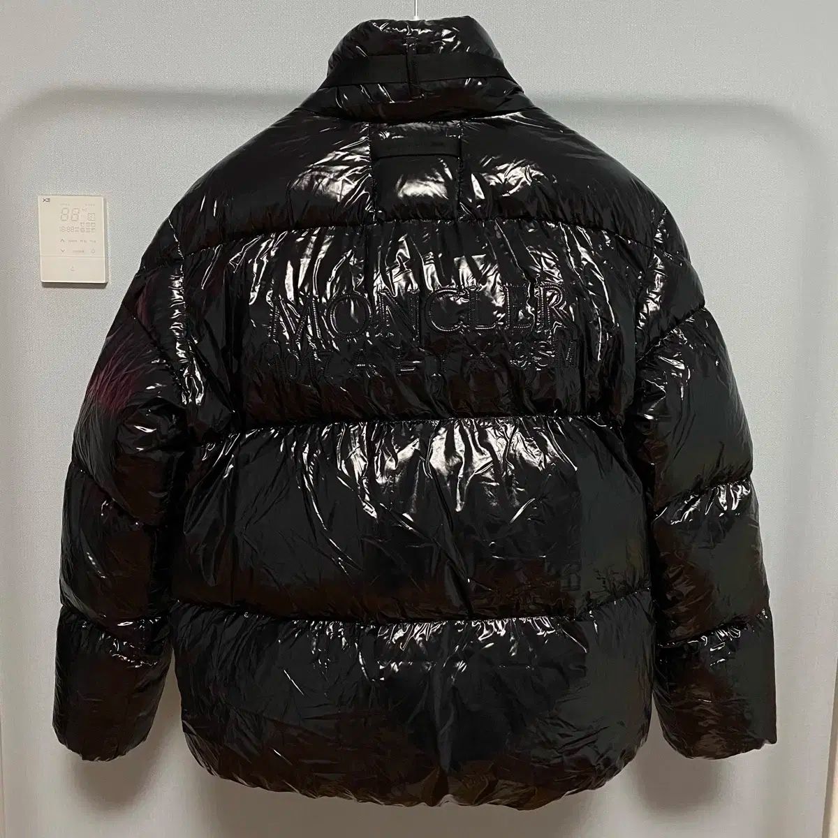 MONCLER アウター 4A MONCLER Adur Short Down Jacket I20911A001025973C280 – BORDER