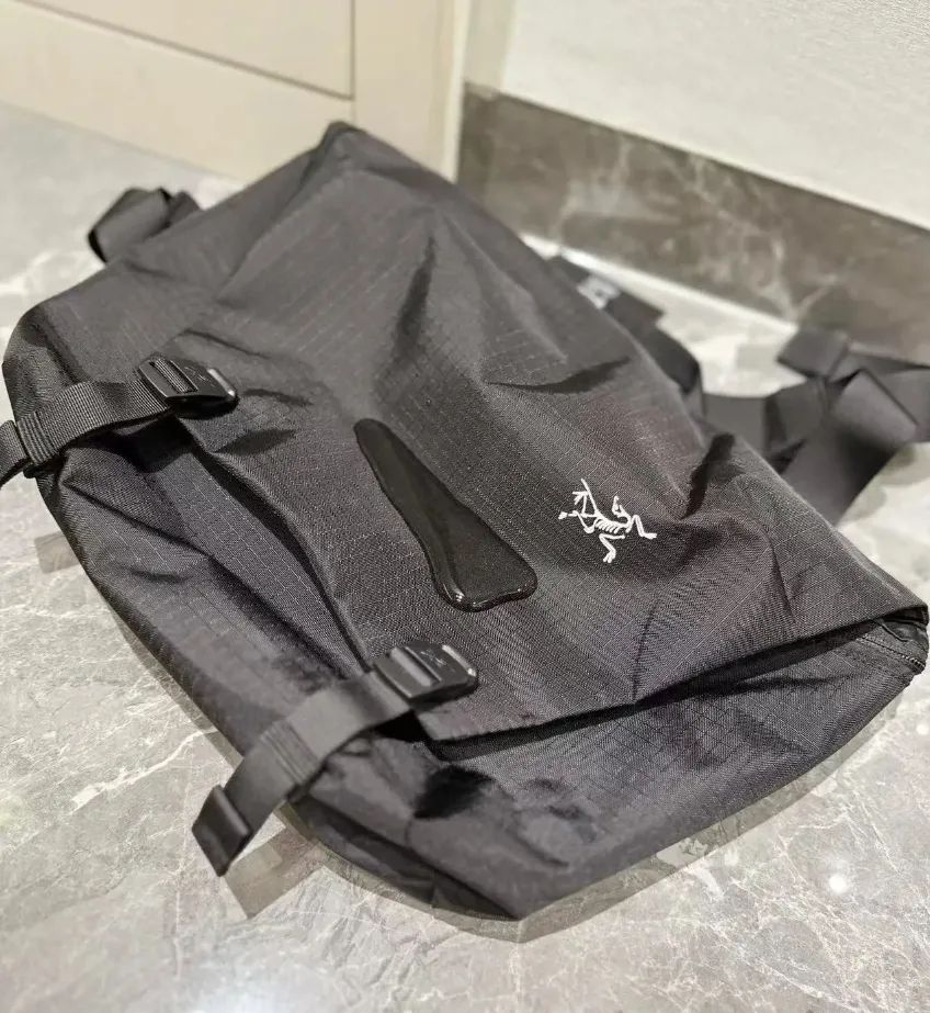 未使用・正規品】ARC'TERYX アークテリクス GRANVILLE 10L