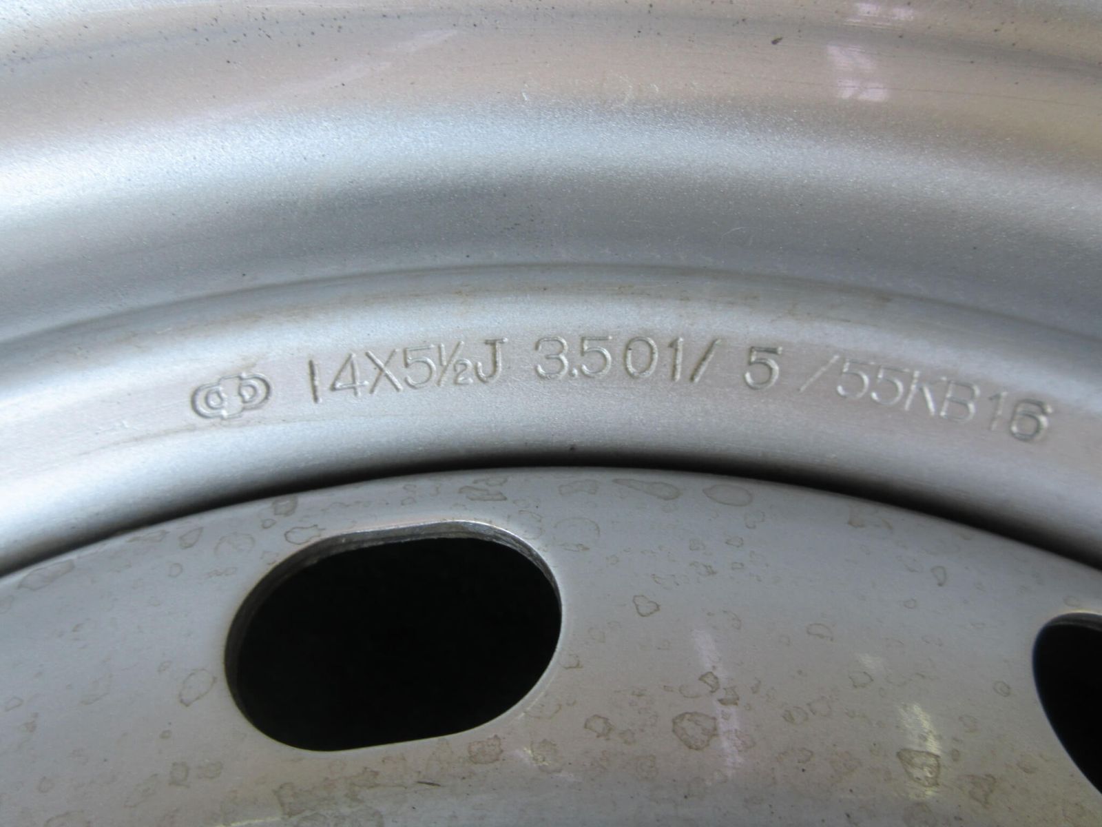 タクシー純正スチール