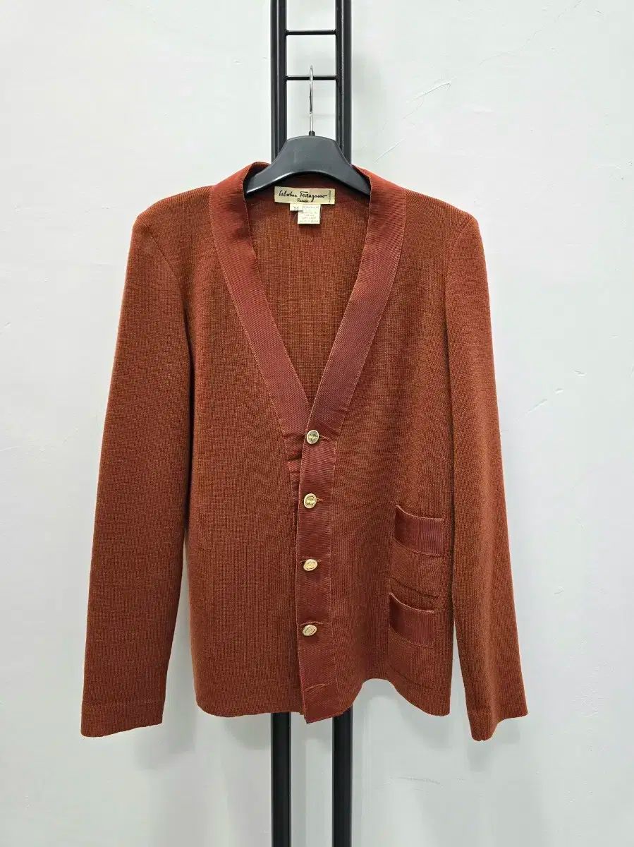 正規品 FERRAGAMO フェラガモ ヴィンテージ ラナウール カーディガン