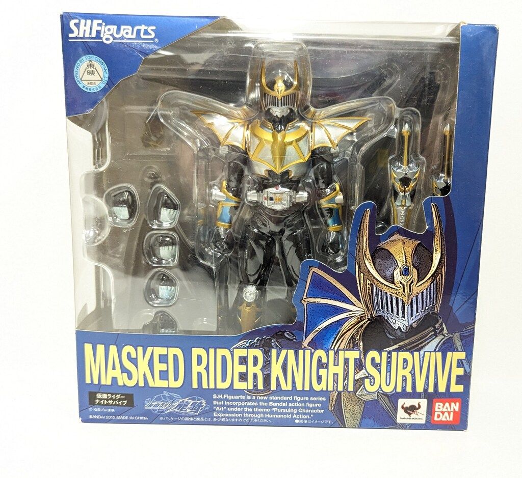 バンダイ S.H.Figuarts 仮面ライダー龍騎 仮面ライダーナイト サバイブ 
