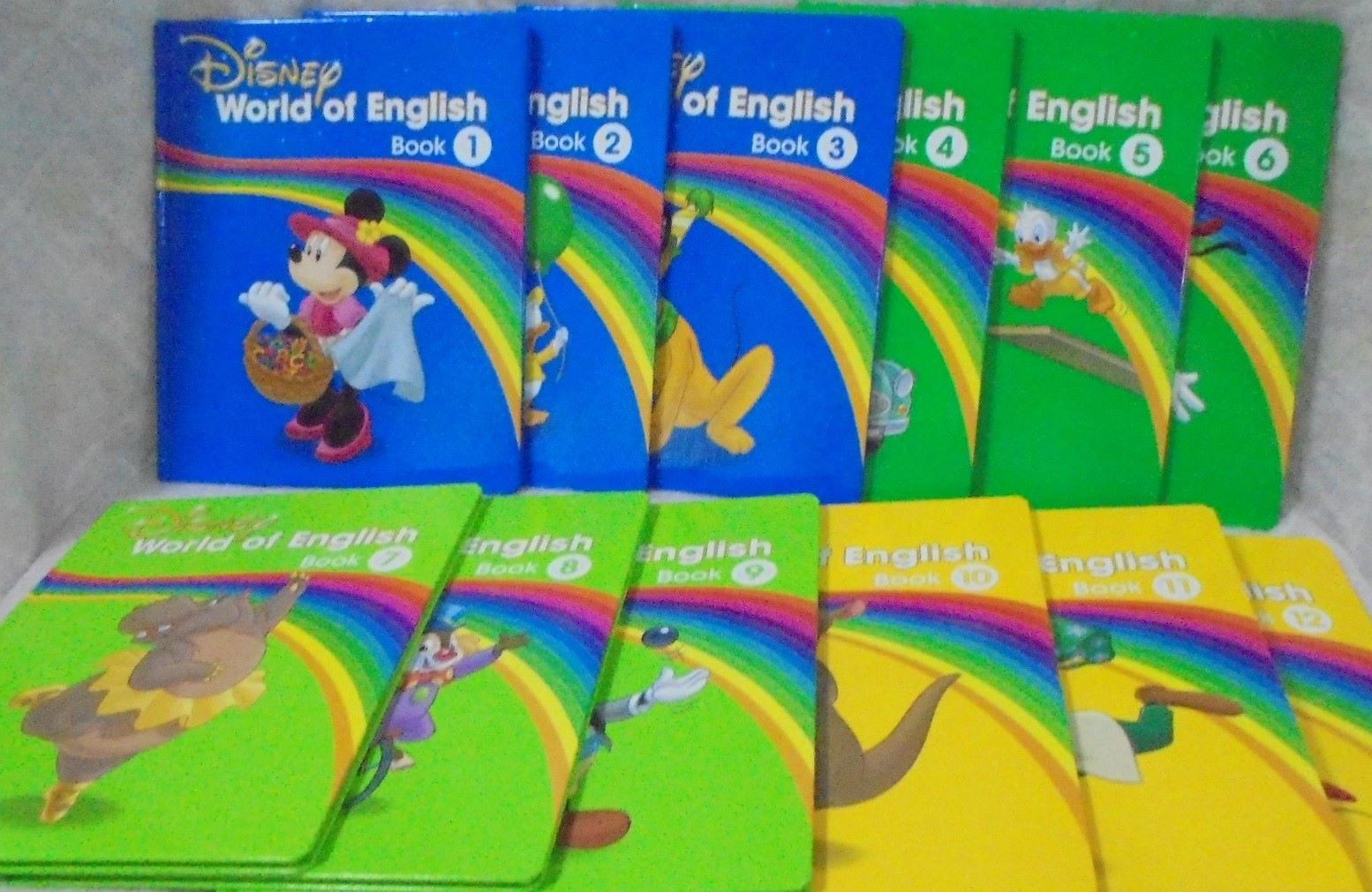 h7483 2019年4月17日発売 リニューアル版 メインプログラム DWE絵本12冊セット ディズニー英語システムワールドファミリー 幼児英語教材