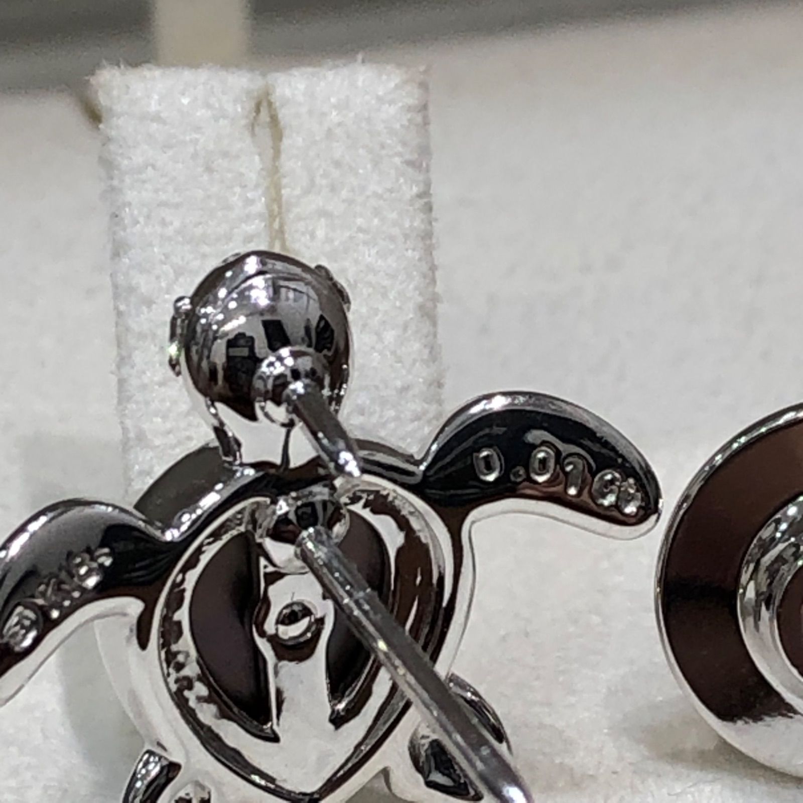 美品】MIKIMOTO ミキモト K18 ピクウェ 黒蝶貝 ダイヤモンド カメ 亀