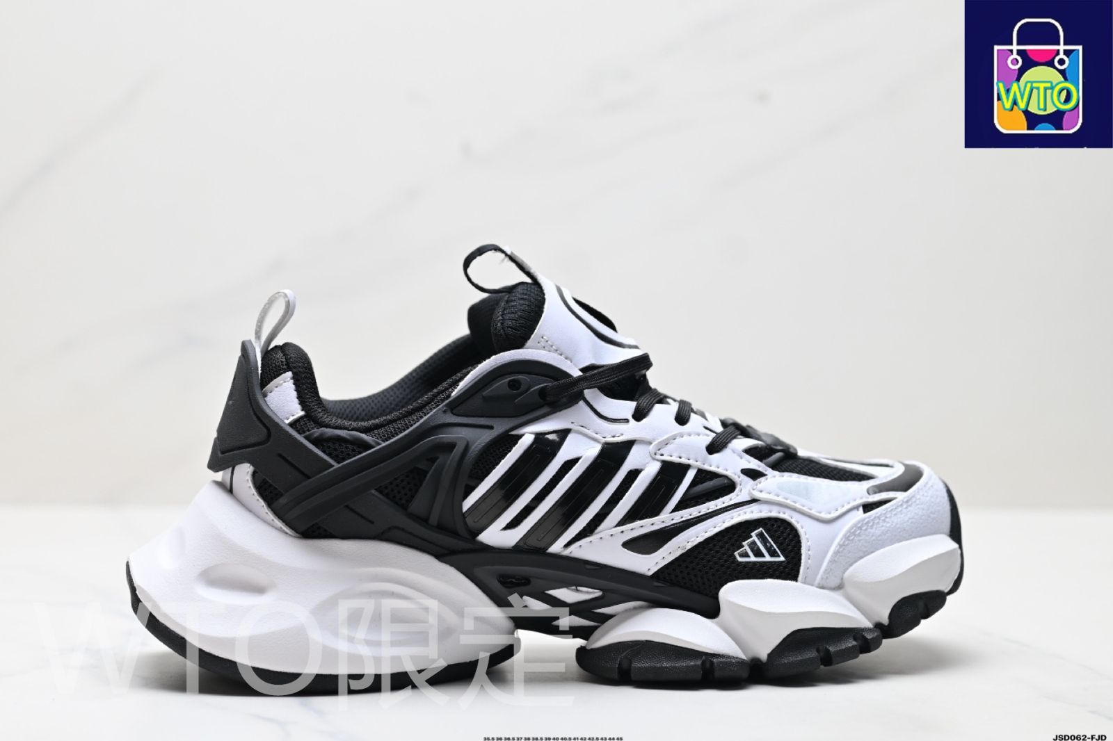 ロディー アディダス（Adidas）XLG RUNNER DELUXE シリーズ ロートップ