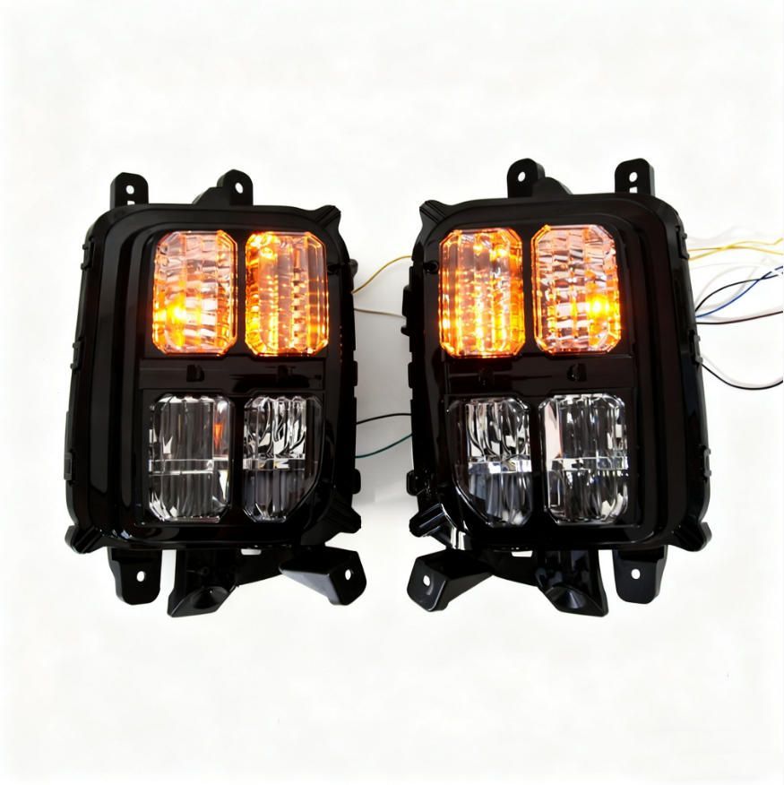 三菱アウトランダースポーツフォグランプ22-23型