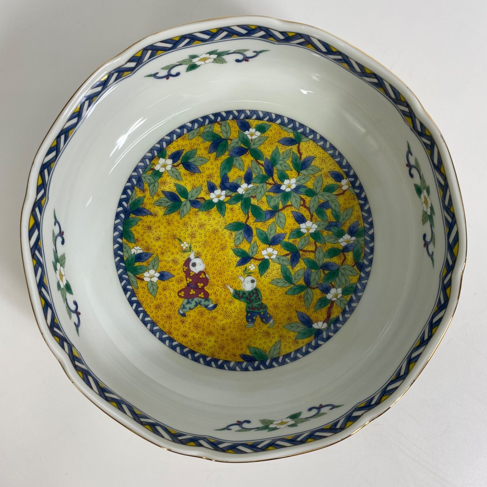 美濃焼 翔山 夢唐子 黄地童子 絵皿 大鉢セット鉢 プレート5枚セット 和食器 童子 花模様 和風食器 飾り皿 美濃焼 翔山窯 夢唐子 黄地 レア色絵  第壱陶器 小鉢3個｜Yahoo!フリマ（旧PayPayフリマ） 翔山窯青い花デザイン 食器セット 4個