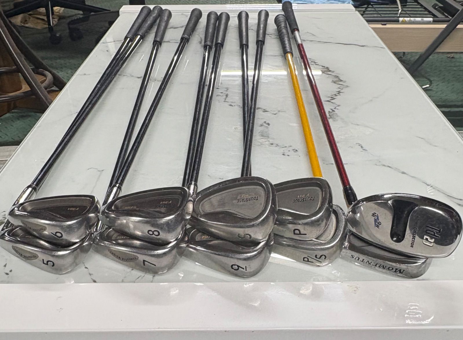交渉OK ゴルフクラブセット 10本セット ブリヂストンツアーステージ モメンタムゴルフスイングトレーナー ロイヤル Tdユーティリティ