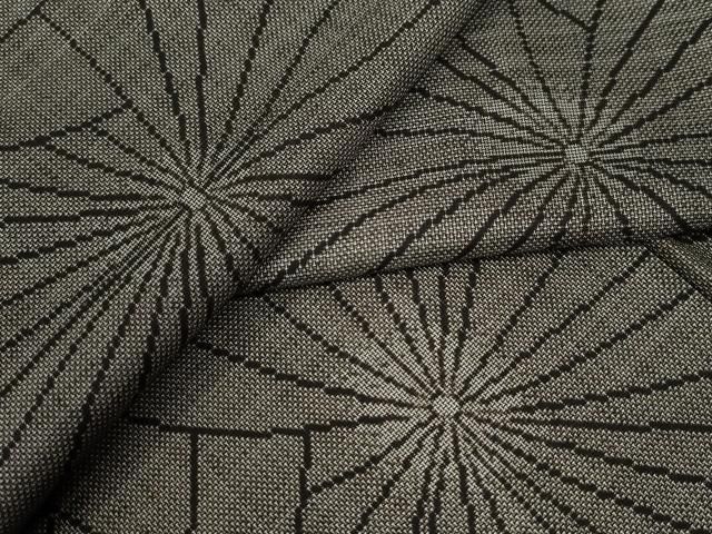 平和屋着物○本場大島紬 白大島 9マルキ 菊尽くし 正絹 逸品 未使用