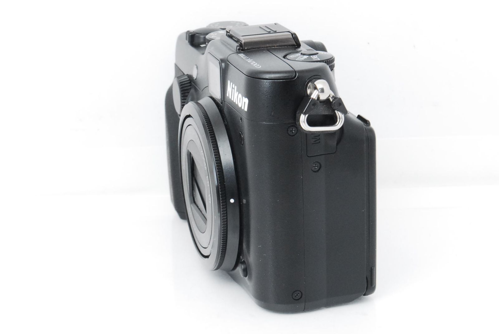 Nikon COOLPIX P7100 本体と充電器セット Nikon COOLPIX P7100 本体と