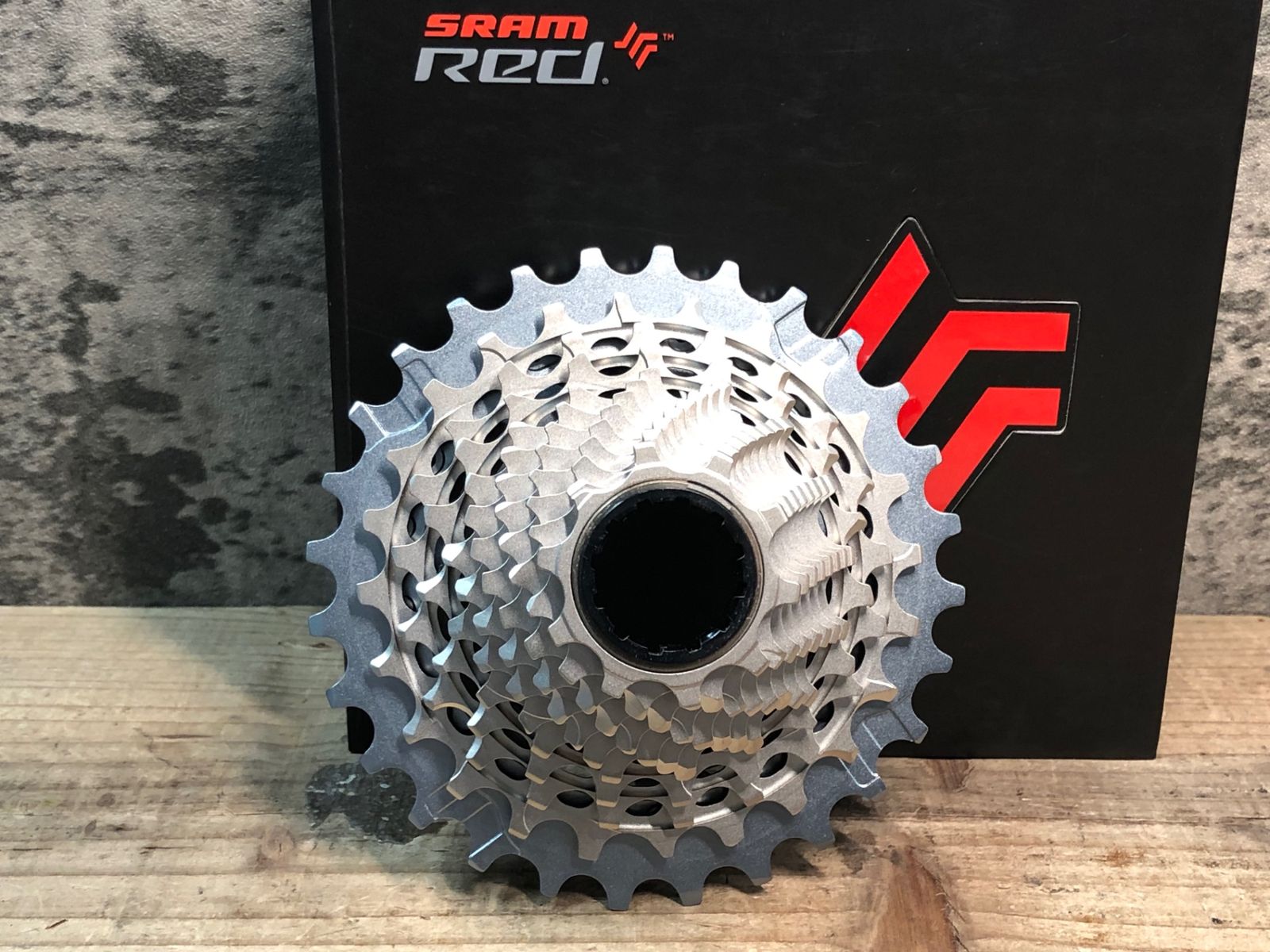 SRAM Red etap axs XG-1290 10-26T　箱あり RED XG-1290 Cassette | CS-XG-1290-D1 | SRAM