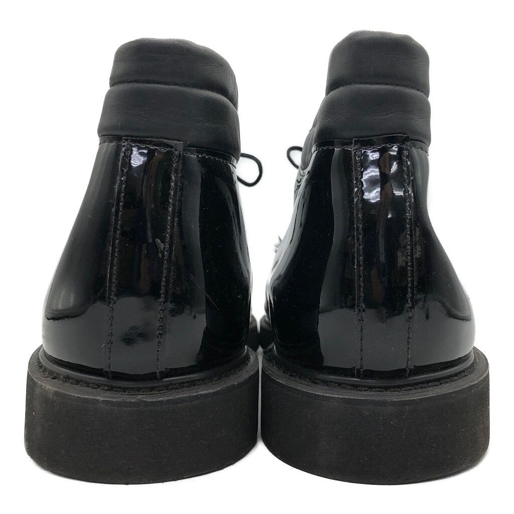 BATES チャッカ ブーツ エナメル ブラック (メンズ 12 3E) 中古 古着 KA974 BATES チャッカ ブーツ エナメル ブラック (メンズ 12 3E) 中古 古着