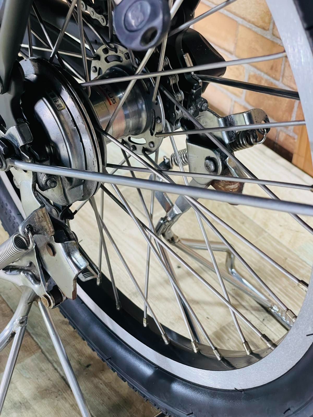 超超 BRIDGESTONE アンジェリーノ グリーン系 モデル ブリヂストン電動アシスト自転車 8.7AH 子供乗せ 20インチ 完成車 超破格 H2371 BRIGHTFACE_UK