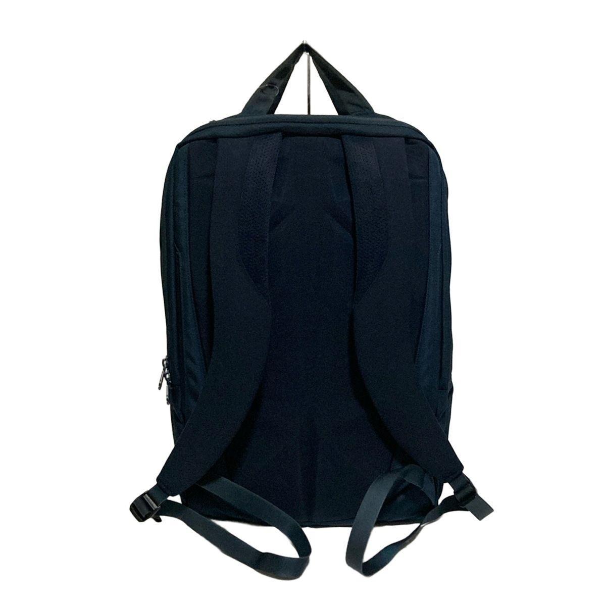 THE NORTH FACE ネイビーリュック　美品　ノースフェイス THE NORTH FACE(ノースフェイス) リュックサック - ダーク