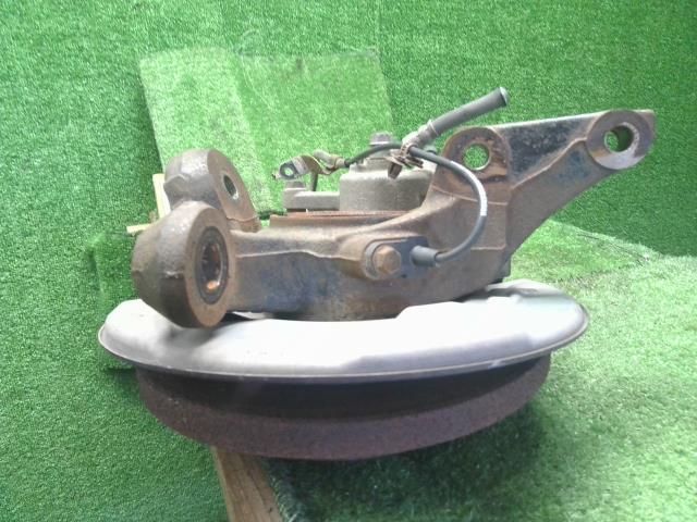 左フロントナックルハブ ディスクローター