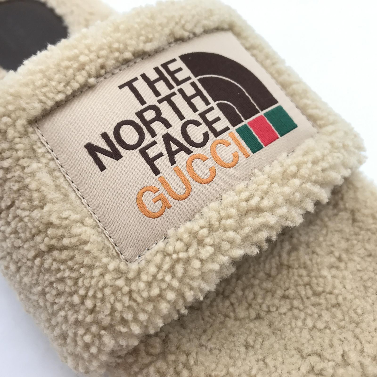 GUCCI × THE NORTH FACE サンダル ムートン ベージュ 表記サイズ38 箱