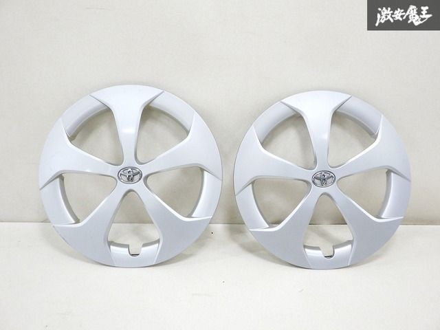 送料込！ZVW30 30プリウス純正 後期 15インチアルミホイール 良品4本組 トヨタ 30プリウス後期純正15インチアルミホイール ブラック色4