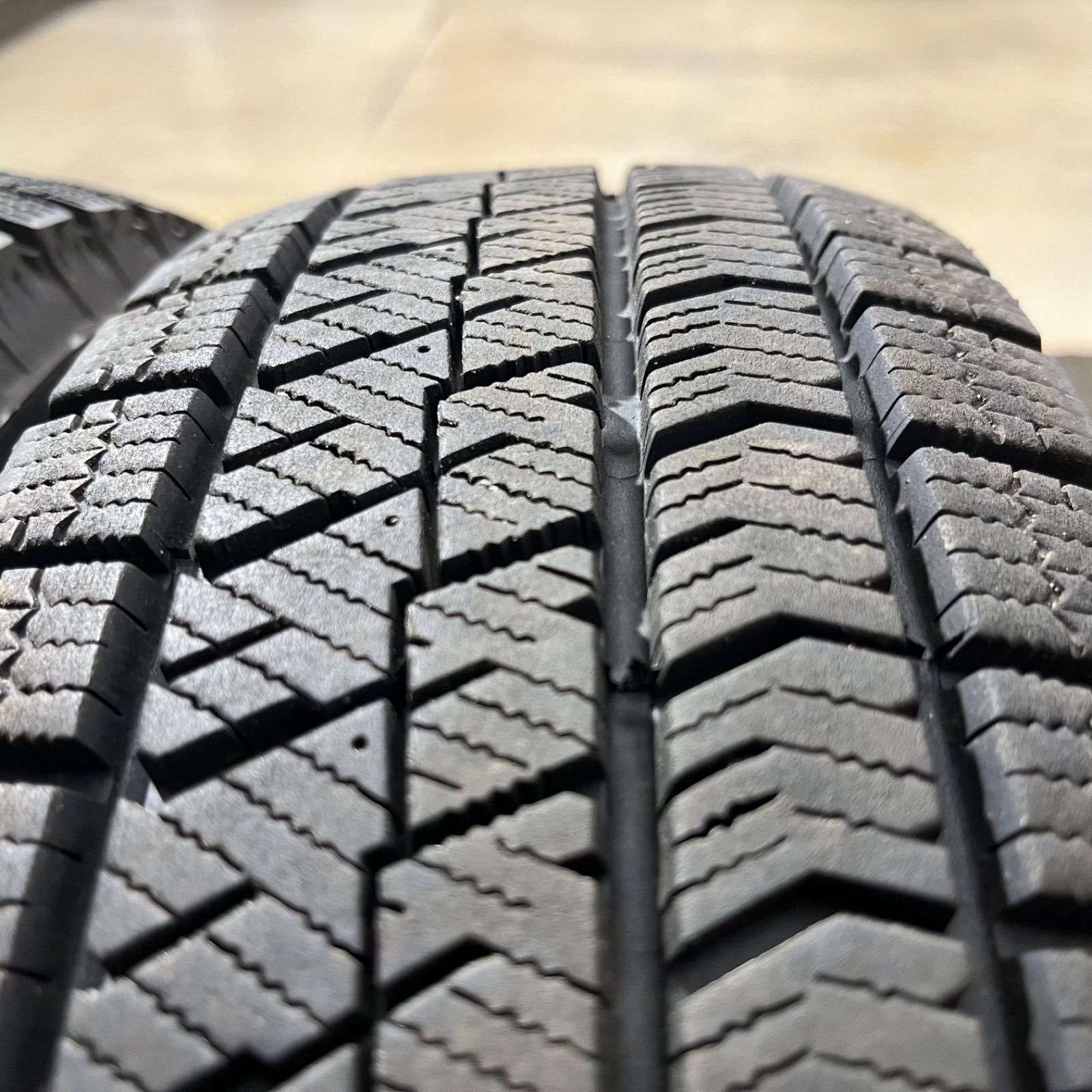 ブリヂストン ブリザックVRX2