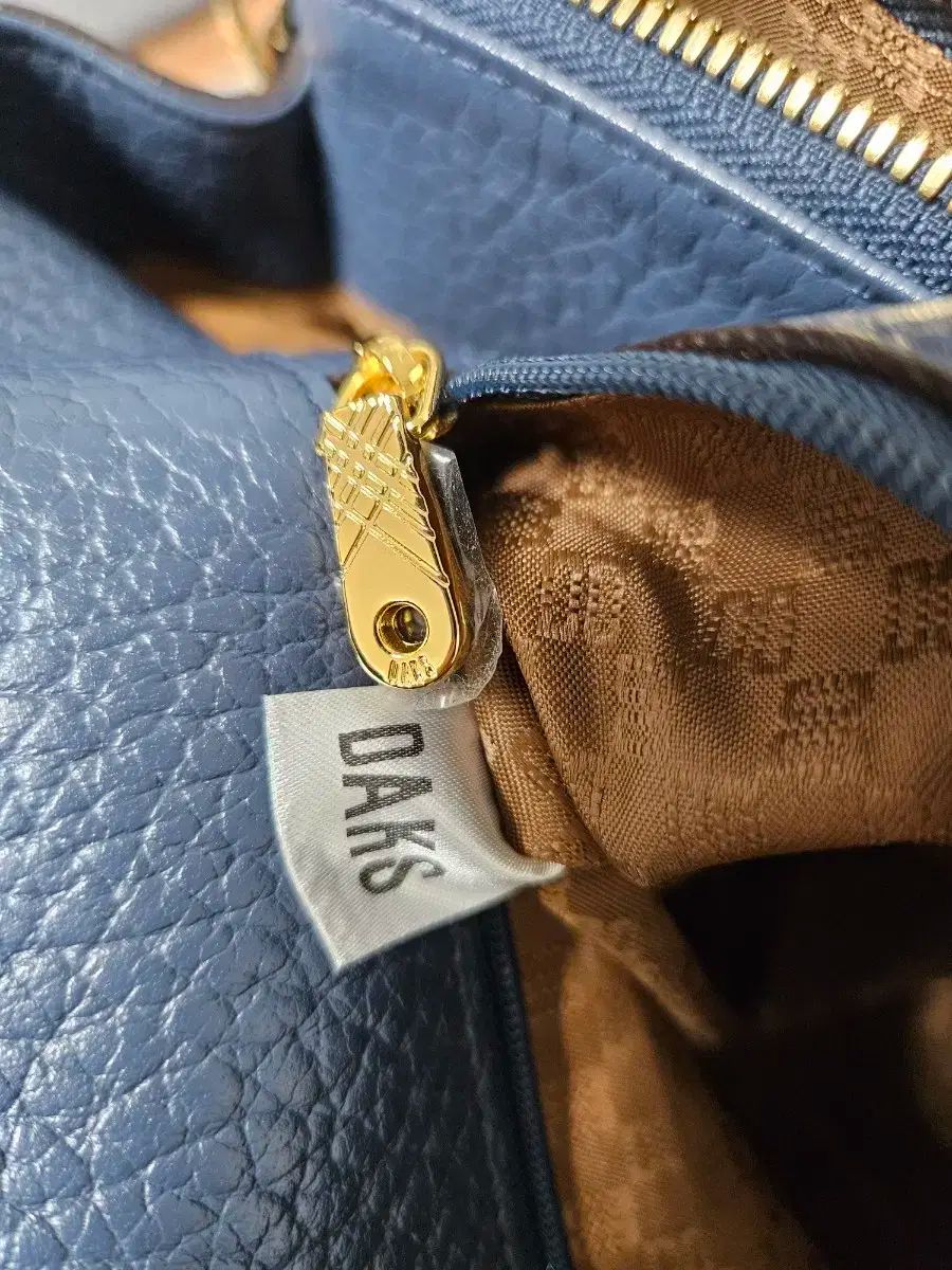 ハンドバッグ daks