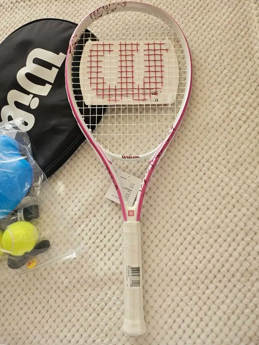 新品) ウィルソン テニスラケット 初心者 入門用 硬式テニスラケットの