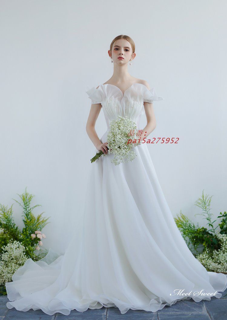 ウエディングドレス ブライダル