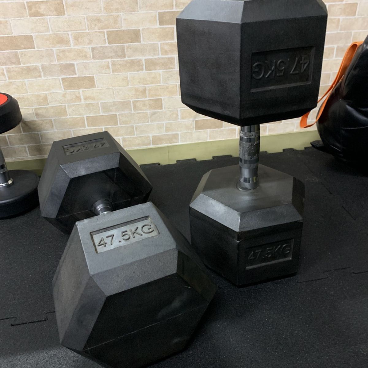 ラバーヘックスダンベル 47.5kg 2個 95kg