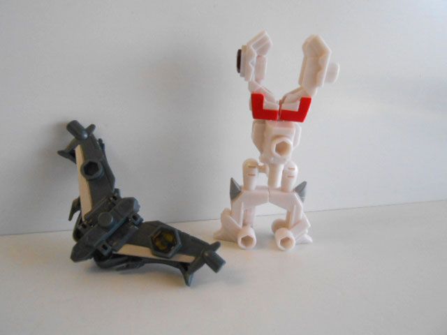 ♯Izt07GZ トランスフォーマー プライムアームズマイクロン3 全3