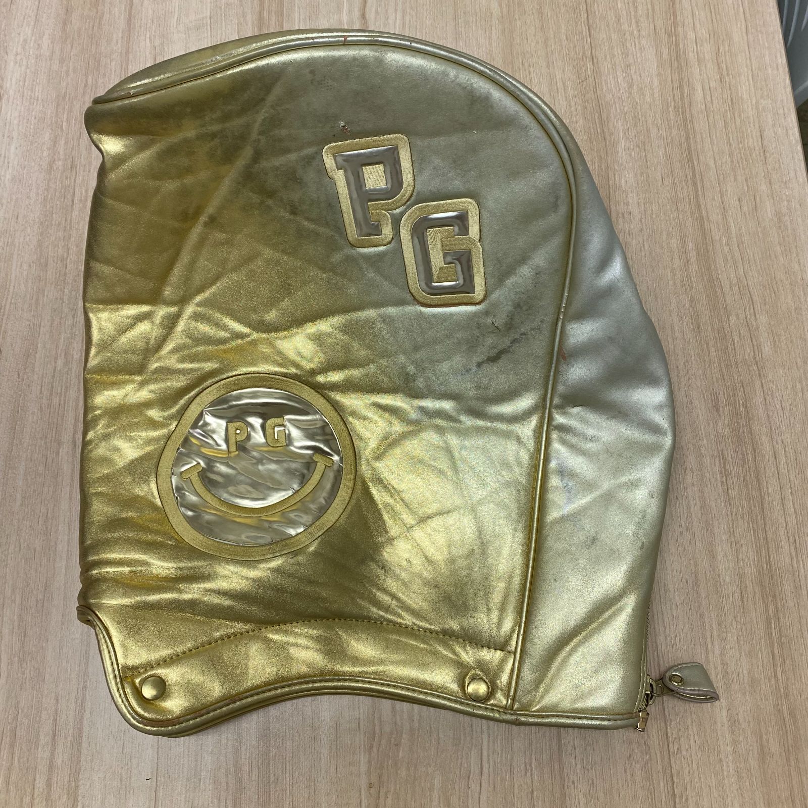 PEARLY 購入 GATES（パーリーゲイツ） キャディバッグ ゴールドカラー