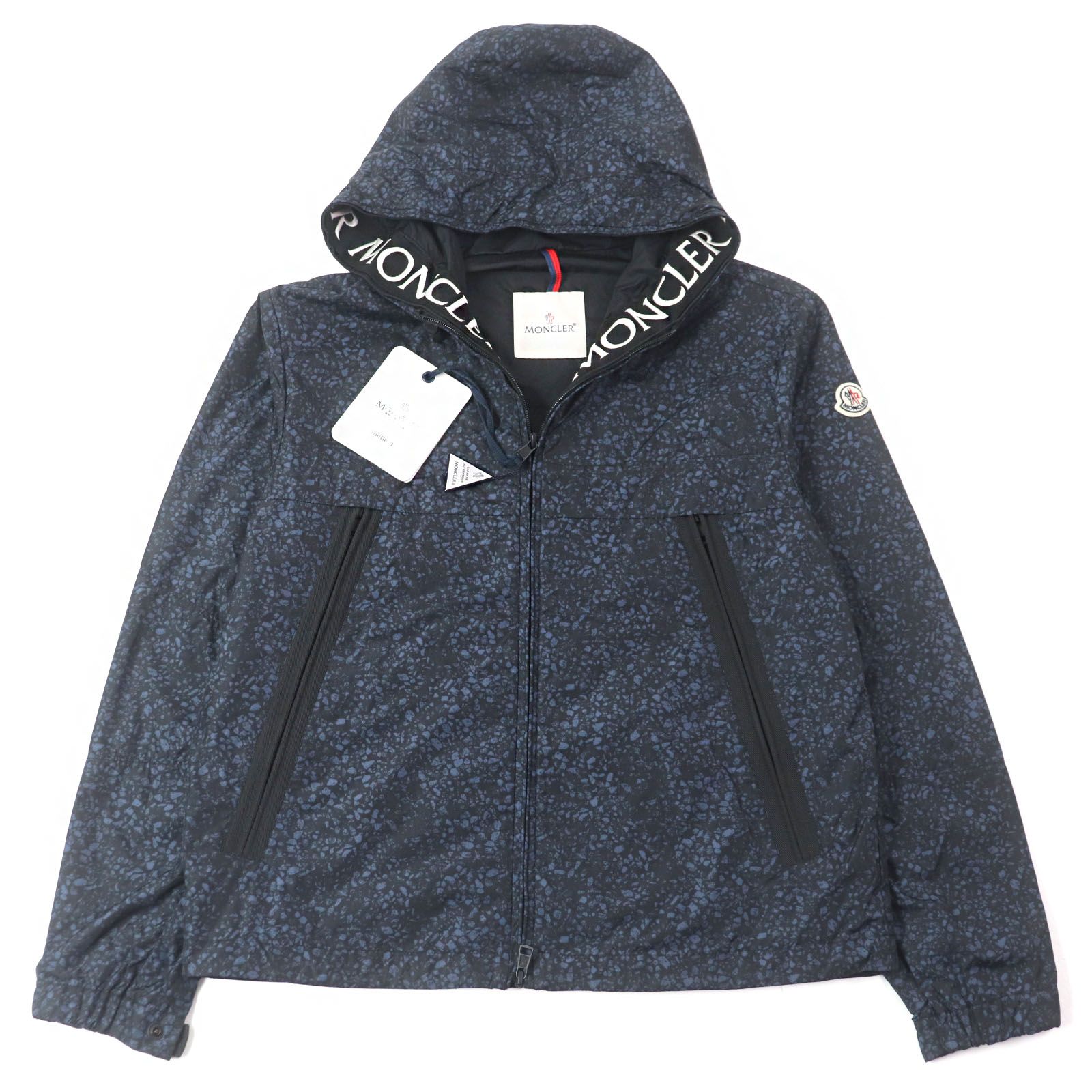 未使用品○MONCLER モンクレール 20SS F10911B72600 539UR SIAGNE