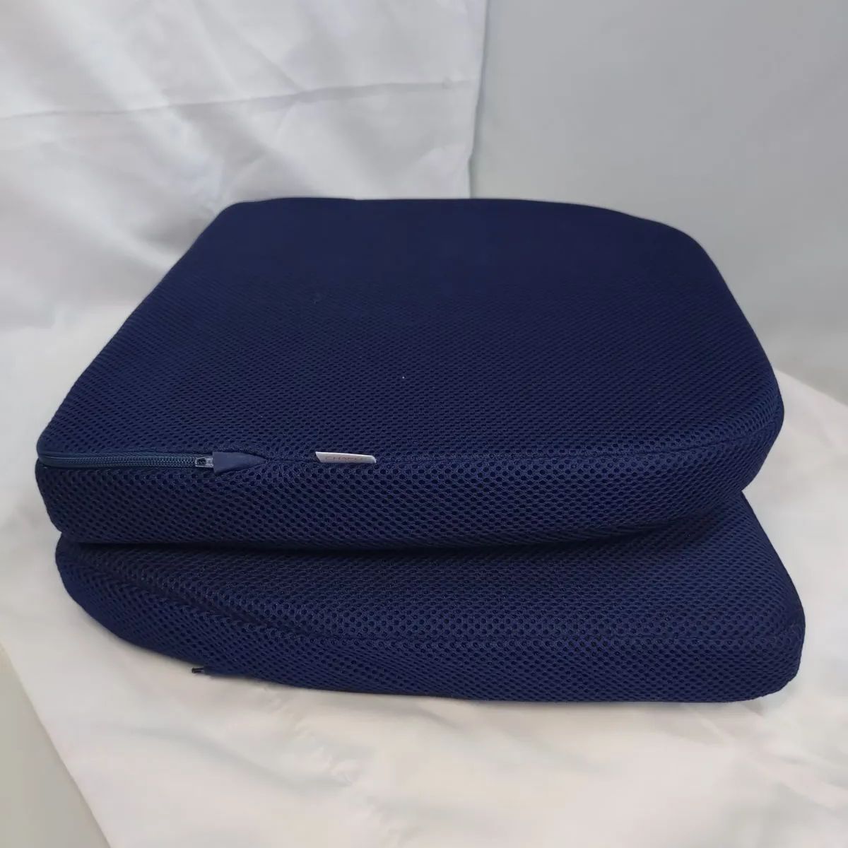 未使用◇シャルレ◇ウエルネス姿勢サポートクッション 2点セット シャルレウェルネス姿勢サポートクッション - メルカリ