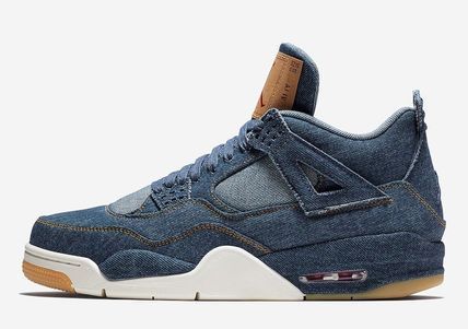 LEVI'S × NIKE AIR JORDAN 4 RETRO DENIM/DENIM