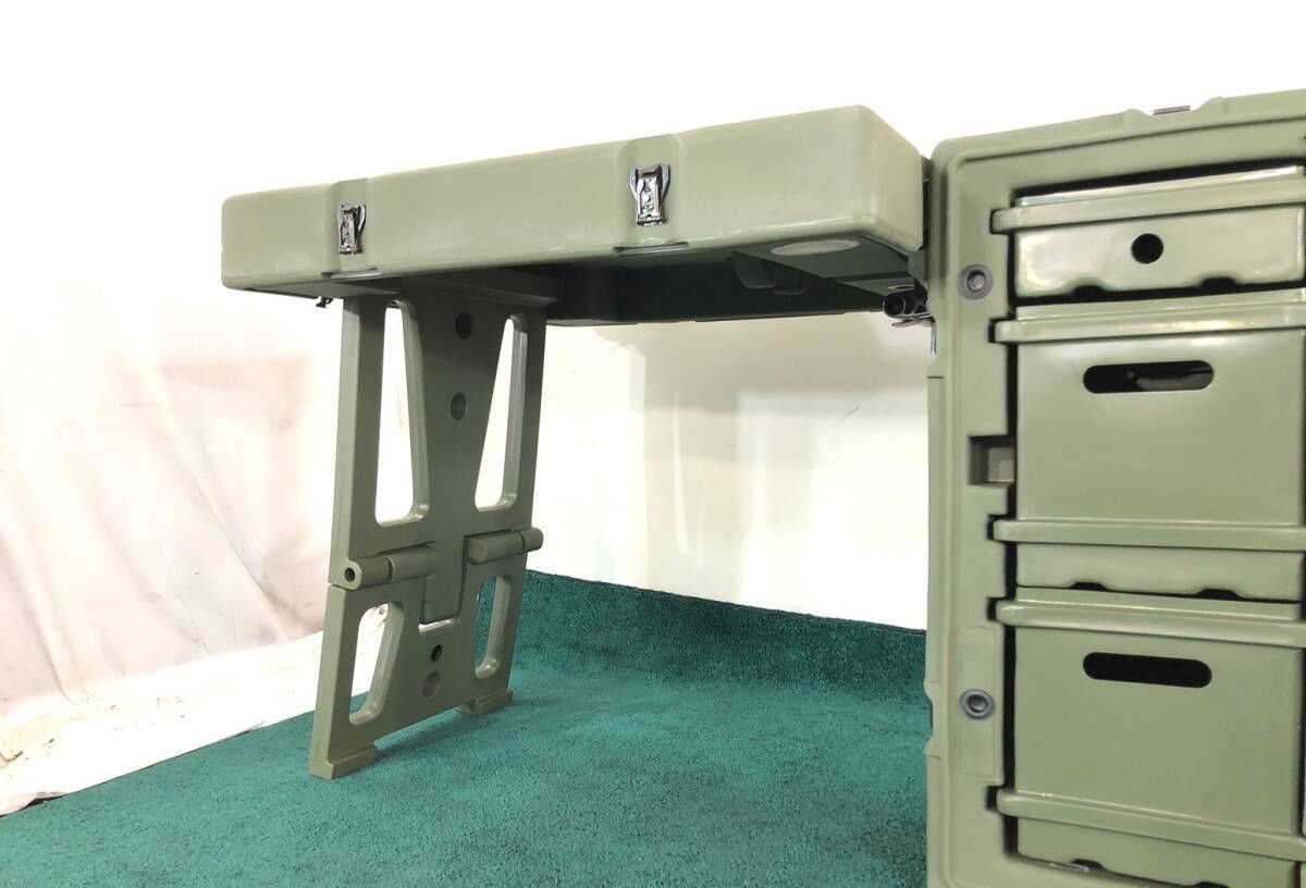 新規購入 米軍放出品 ペリカン 折りたたみフィールドデスク