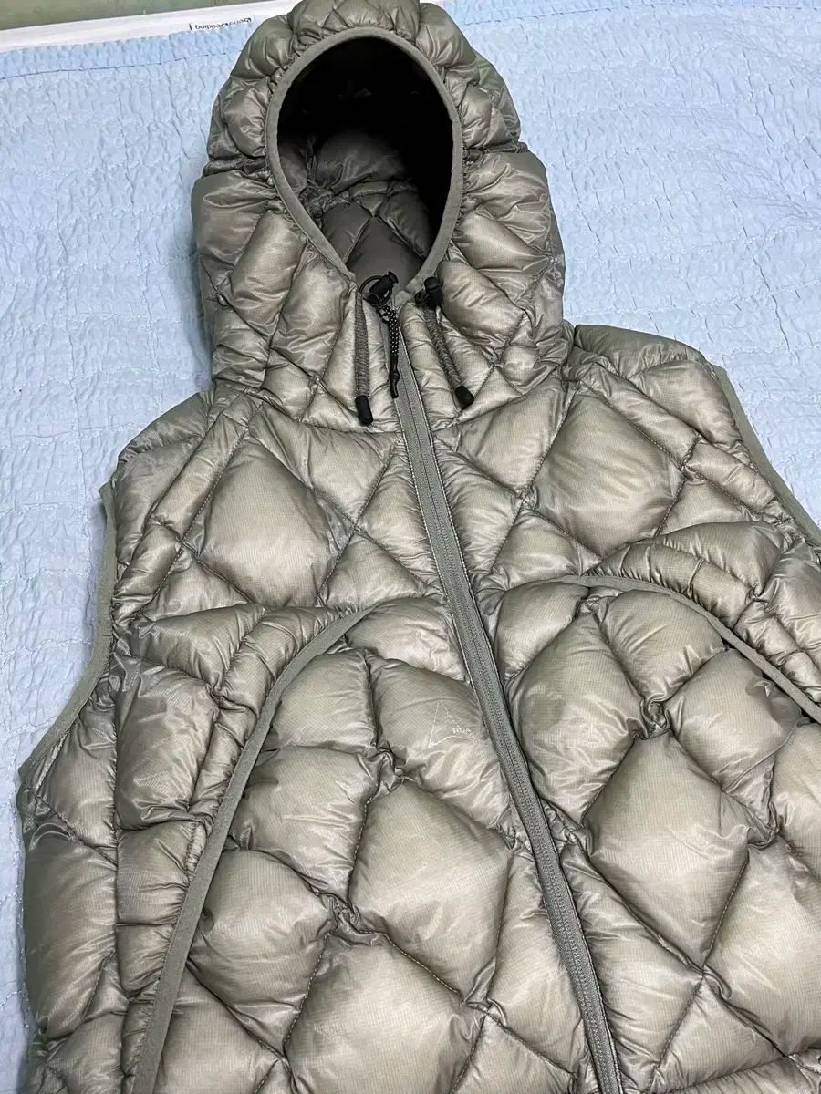 け*い様 roa hiking ROA　PUFFER VEST ロアハイキング roa hiking ROA PUFFER VEST ロアハイキング Roa Hiking - Light Down