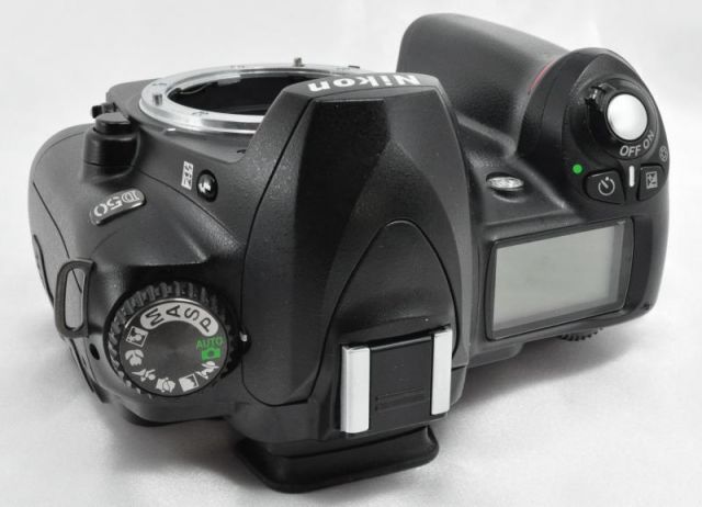 Nikon D50 ブラック デジタル一眼レフカメラ ボディ単体 D50B