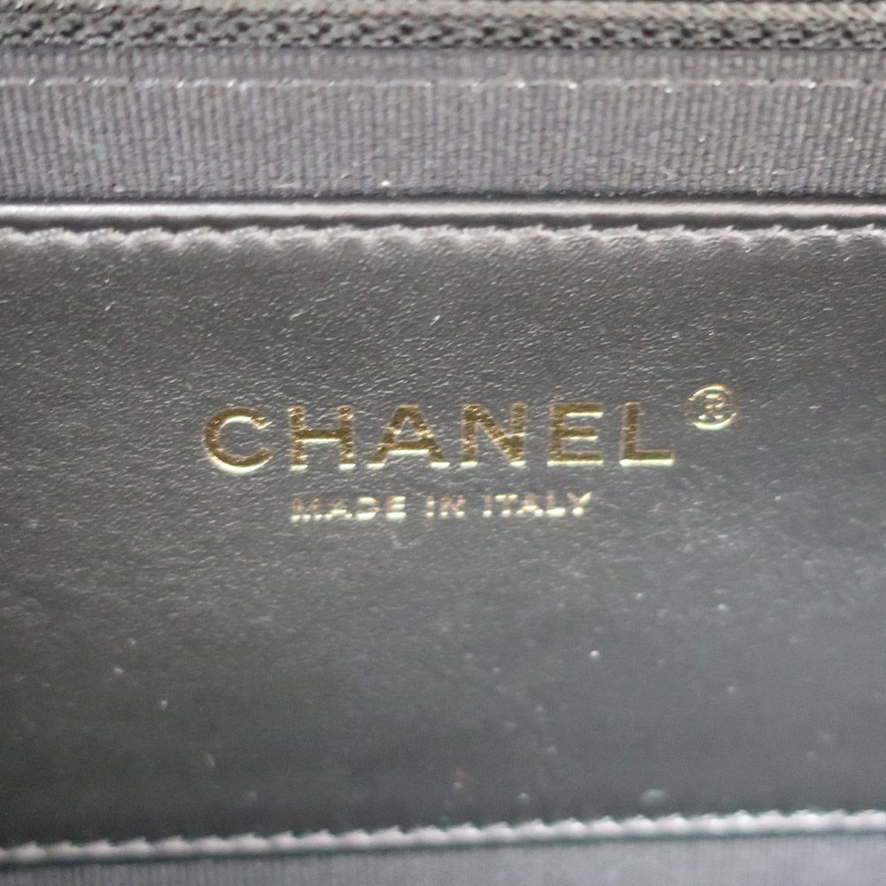 名東】【CHANEL】シャネル ウエストバッグ ラムスキン ブラック 名東】【CHANEL】シャネル ウエストバッグ ラムスキン ブラック