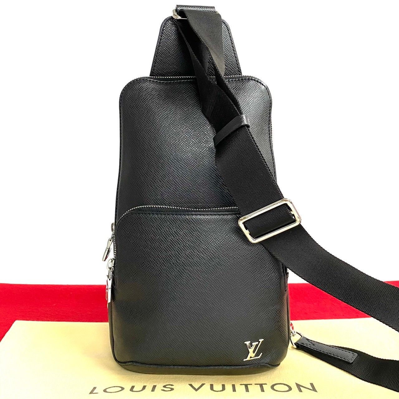 楽天市場】ルイヴィトン Louis Vuitton ヴィクトール タイガ