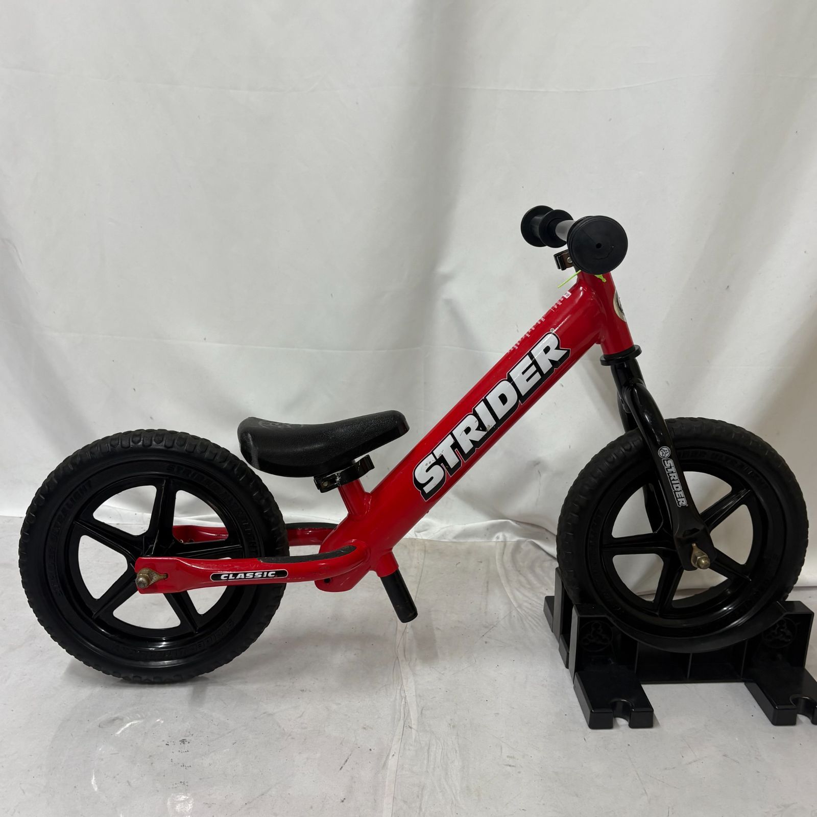 自転車 ストライダー クラシックモデル (STRIDER Classic) 12インチ