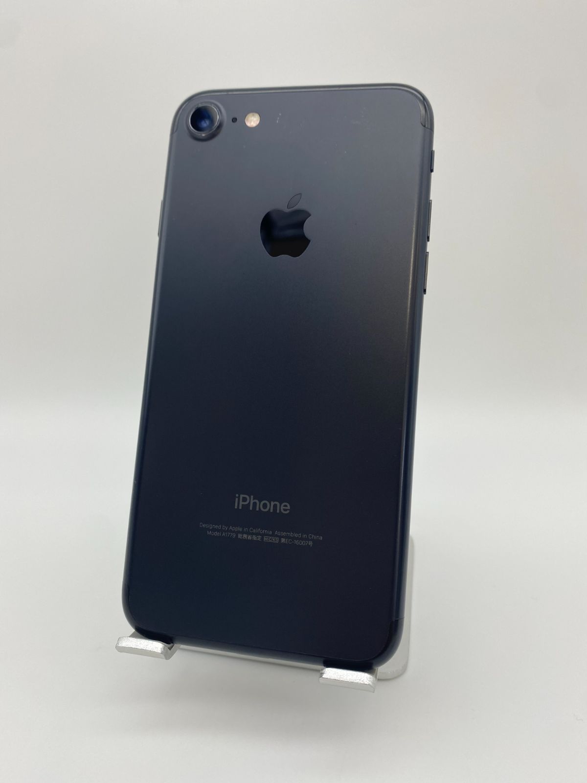 iPhone7 128GB ブラック/シムフリー/大容量2300mAh 新品バッテリー100